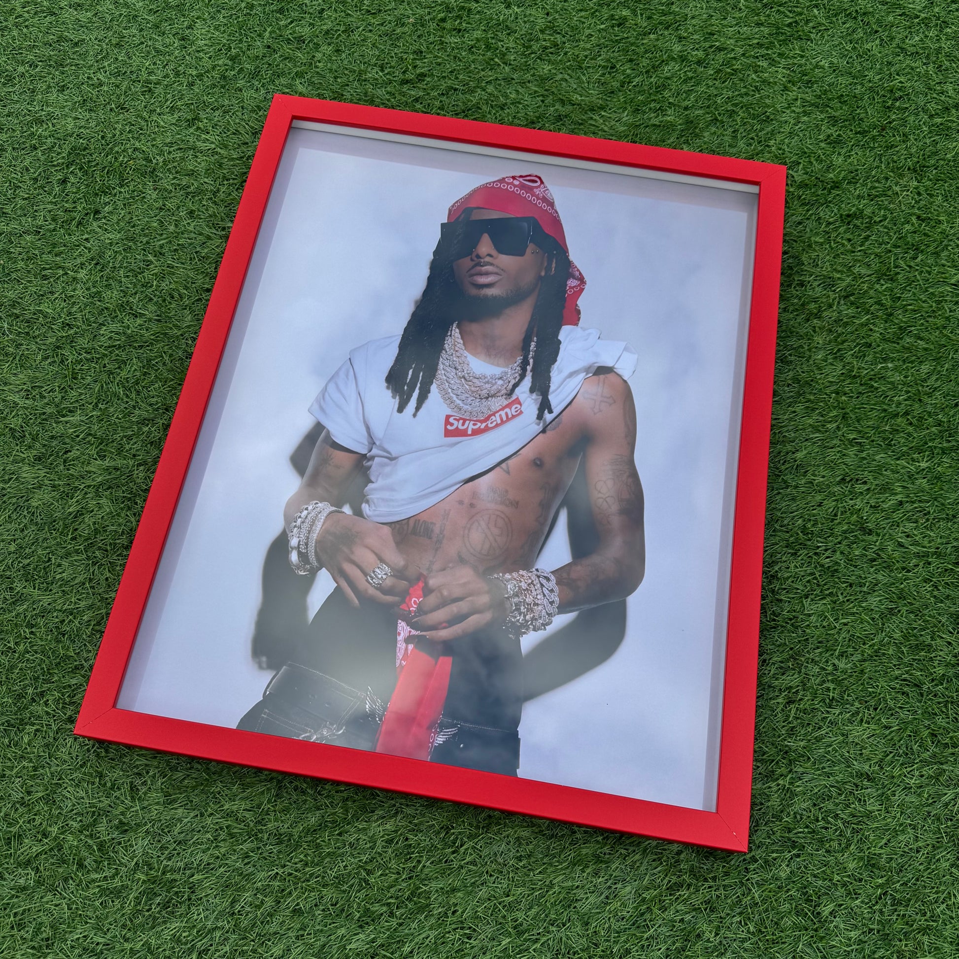 POP OUT JUMBO POSTER